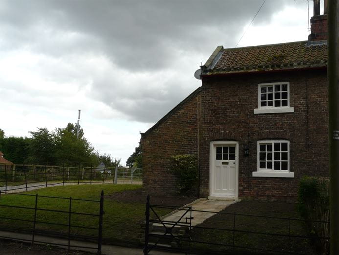 1 bedroom cottage, Walshford, Wetherby LS22 - Let Agreed