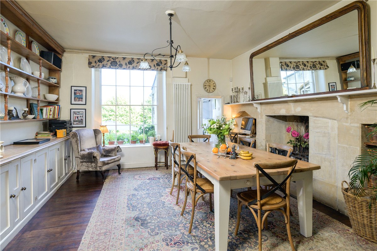 4 bedroom house, Ainslies Belvedere, Bath BA1 - Sold