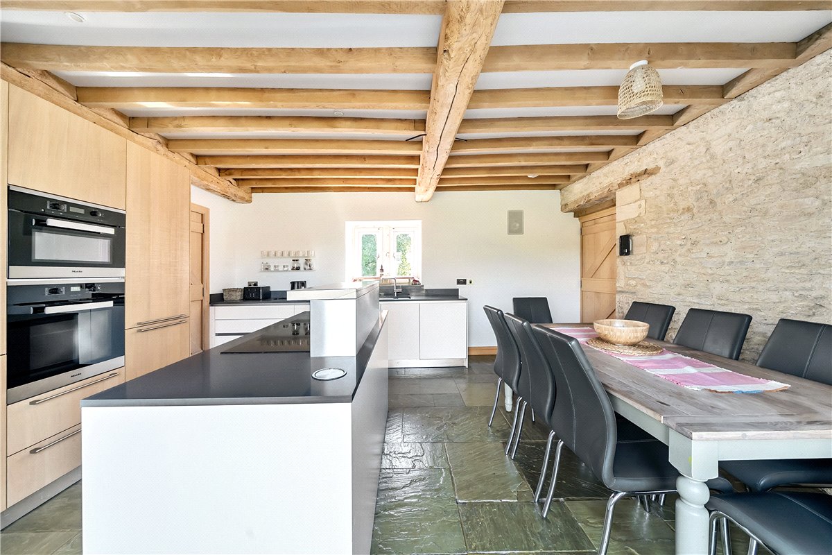 4 bedroom house, Farleigh Hungerford, Bath BA2 - Available