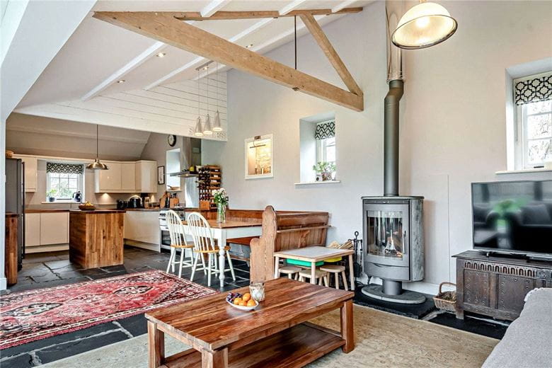 3 bedroom house, Jaggards Lane, Corsham SN13 - Available