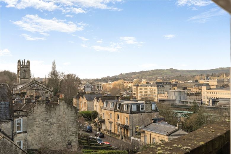 5 bedroom house, Lyncombe Hill, Bath BA2 - Available