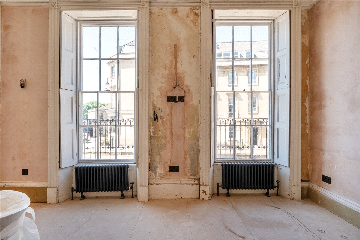 7 bedroom house, Bladud Buildings, Bath BA1 - Available