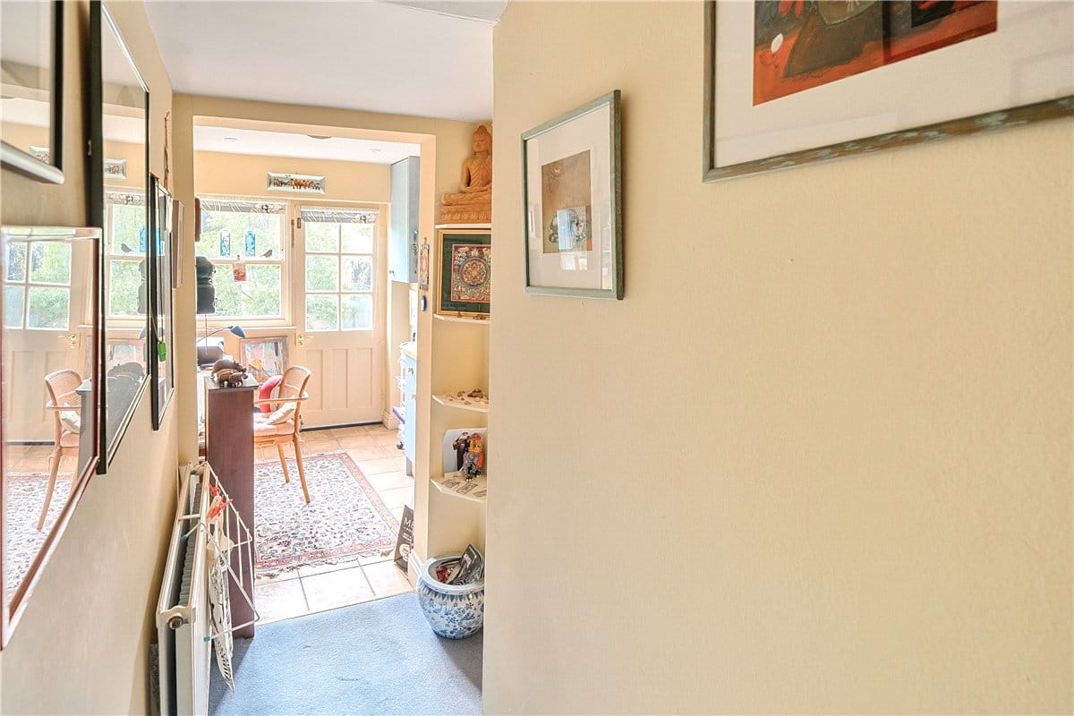 2 bedroom maisonette, St. James's Square, Bath BA1 - Available