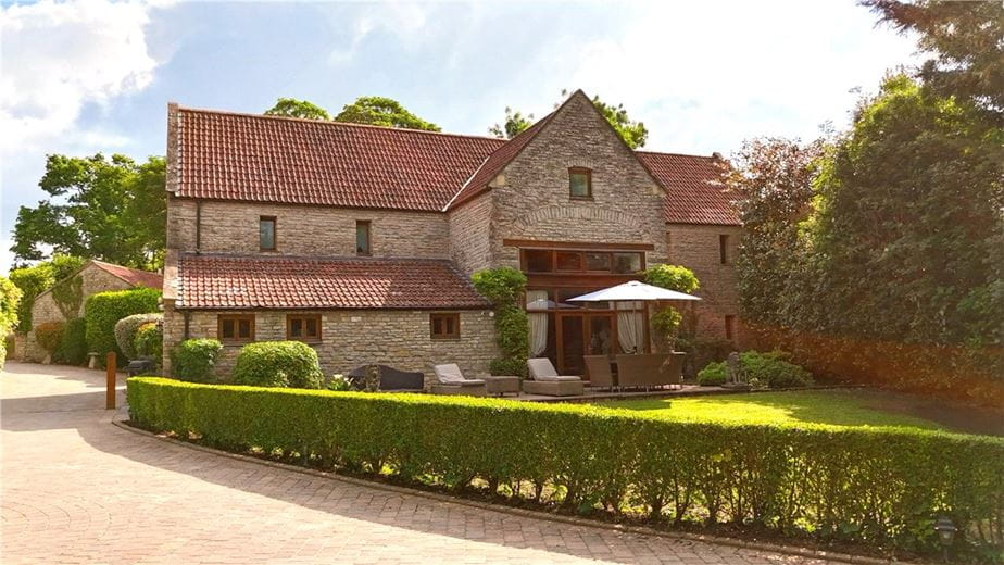 7 bedroom house, Siston, Bristol BS16 - Available