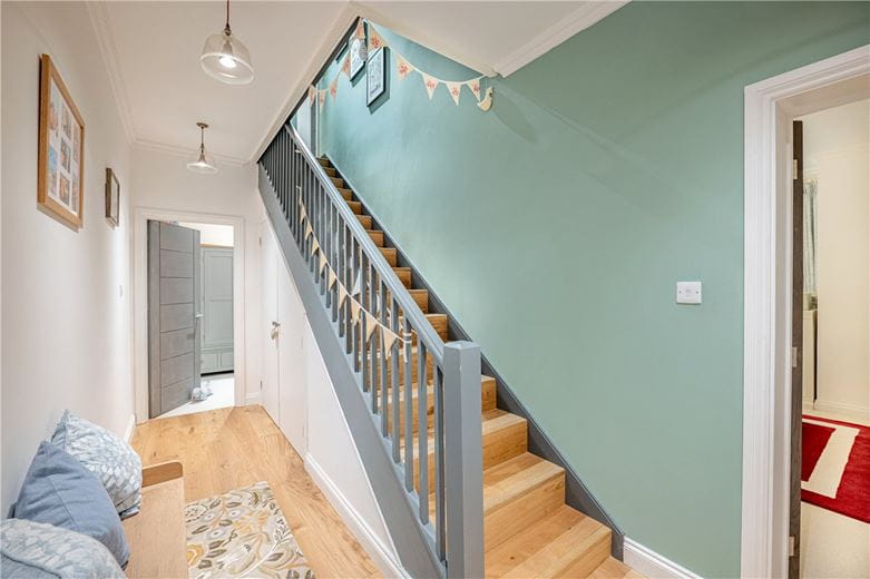 2 bedroom flat, Upper Oldfield Park, Bath BA2 - Sold