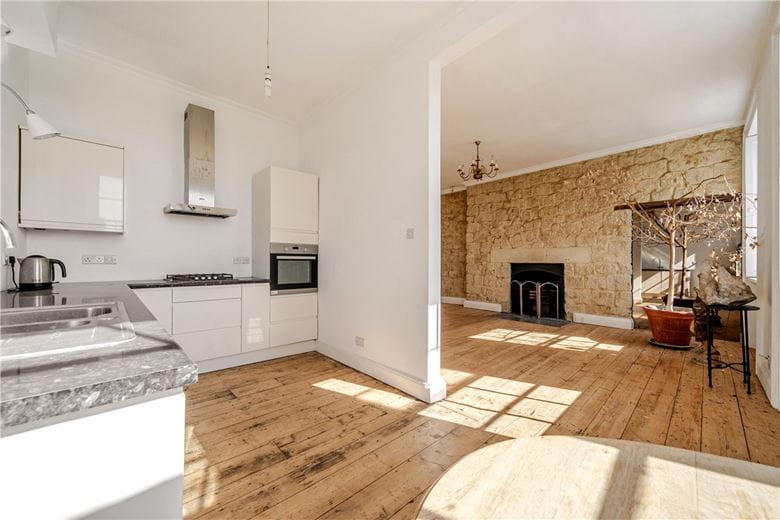 1 bedroom flat, Lansdown Crescent, Bath BA1 - Available