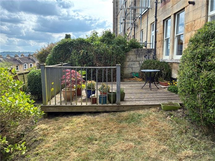 2 bedroom flat, Belgrave Terrace, Bath BA1 - Available