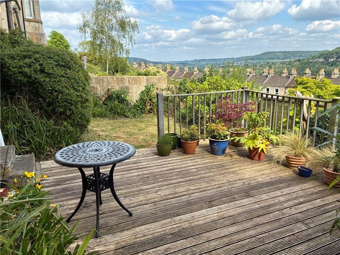 2 bedroom flat, Belgrave Terrace, Bath BA1 - Available