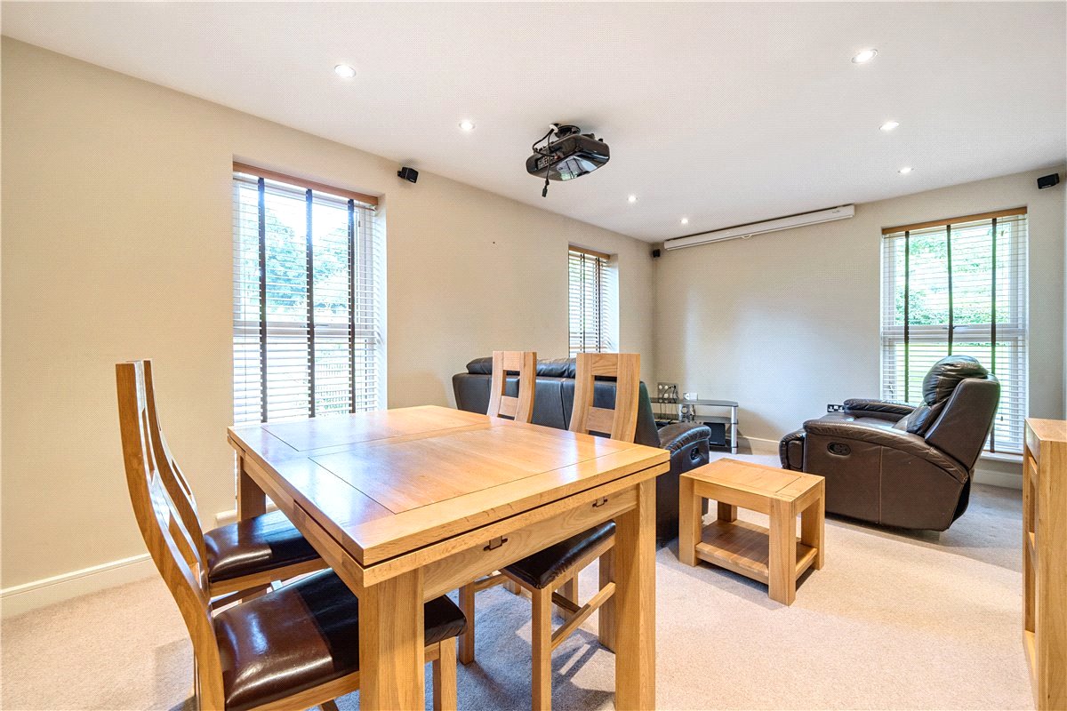 2 bedroom house, Rennie Close, Bath BA2 - Sold STC