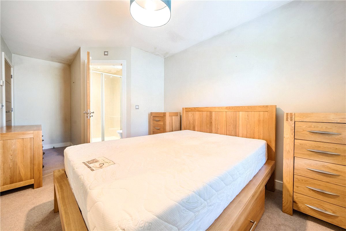 2 bedroom house, Rennie Close, Bath BA2 - Sold STC
