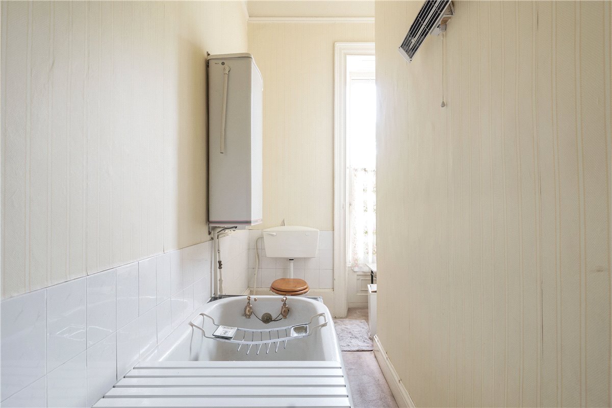 2 bedroom flat, Great Pulteney Street, Bath BA2 - Sold STC