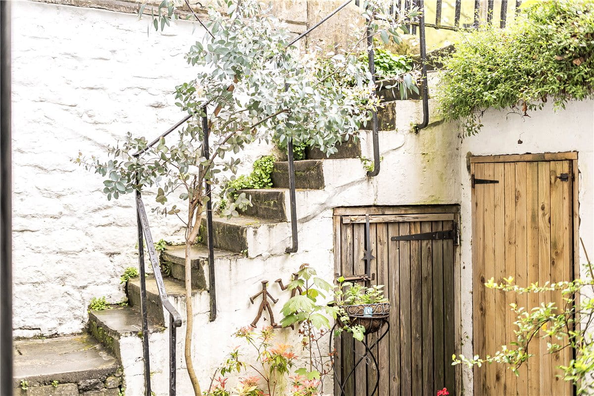 2 bedroom flat, Sydney Place, Bath BA2 - Available