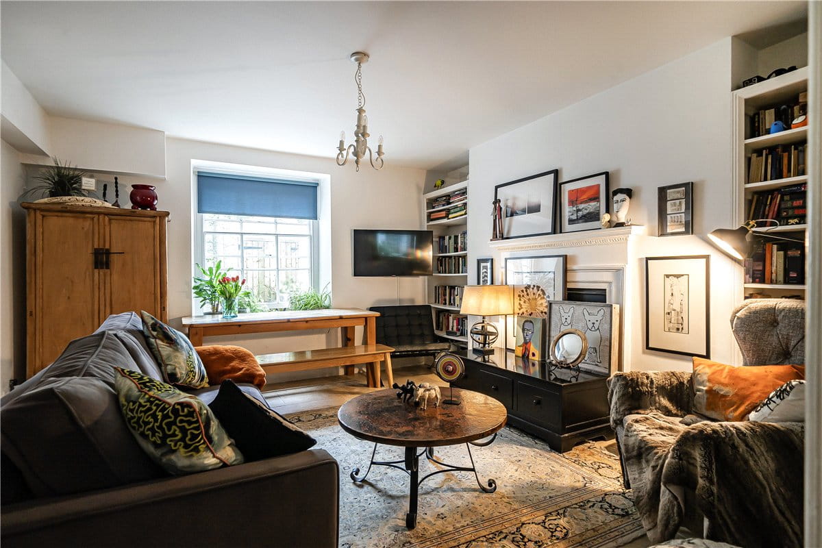 2 bedroom flat, Sydney Place, Bath BA2 - Available