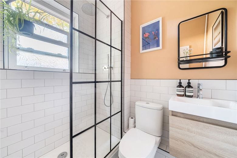 2 bedroom house, Magdalen Road, Bath BA2 - Available