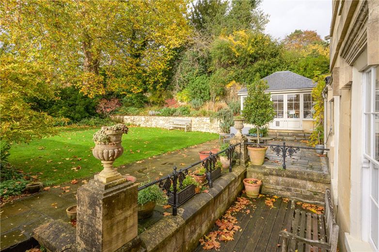 5 bedroom house, Queens Parade, Bath BA1 - Available