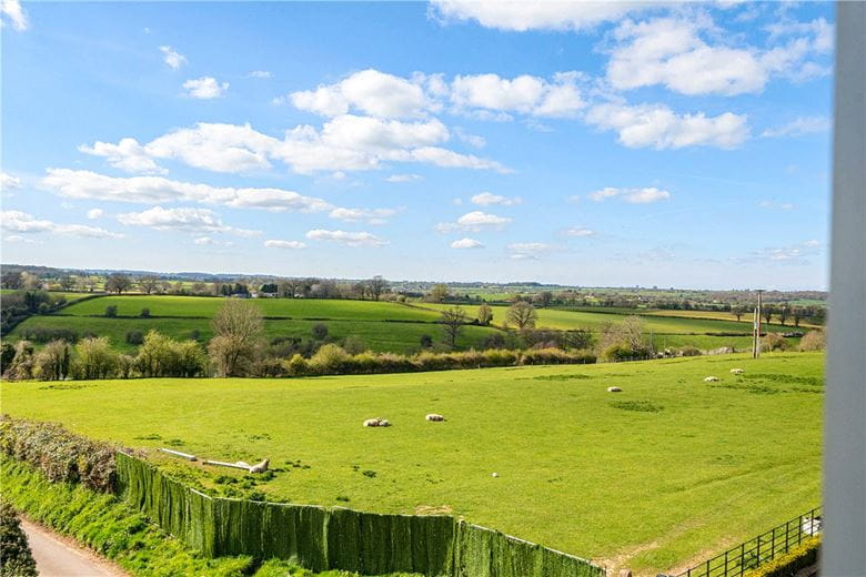 5 bedroom house, Mill Lane, Beckington BA11 - Available