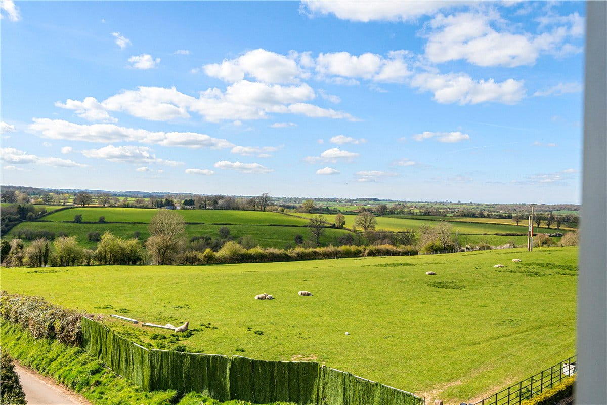 5 bedroom house, Mill Lane, Beckington BA11 - Available