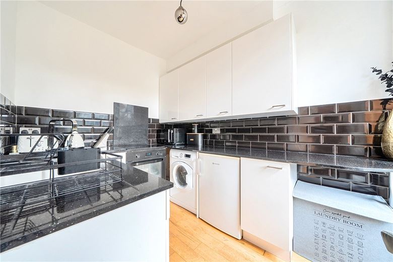 1 bedroom flat, Green Park, Bath BA1 - Available
