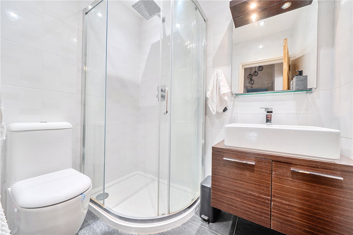 1 bedroom flat, Green Park, Bath BA1 - Available