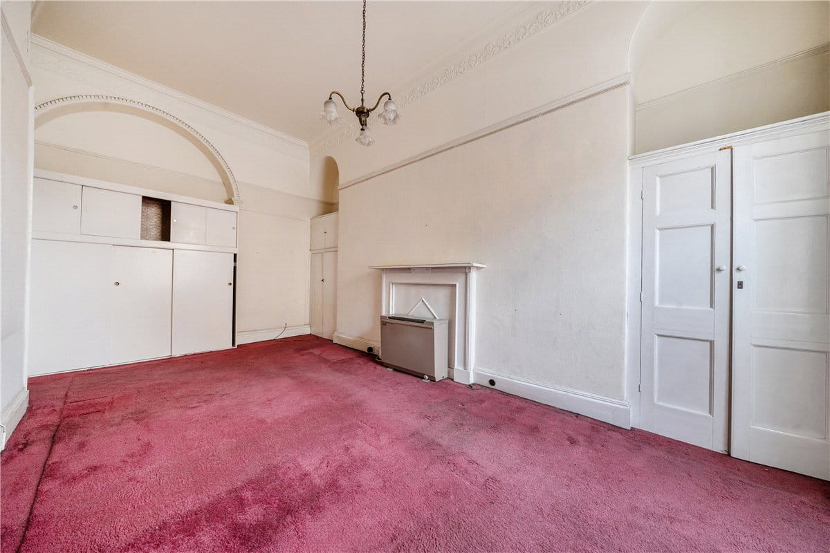 3 bedroom flat, Great Pulteney Street, Bath BA2 - Available