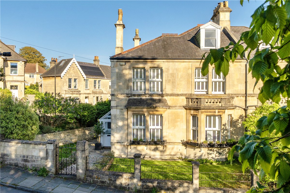 5 bedroom house, Lansdown Road, Bath BA1 - Available