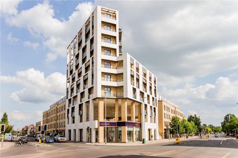 2 bedroom flat, Hills Road, Cambridge CB2 - Sold STC