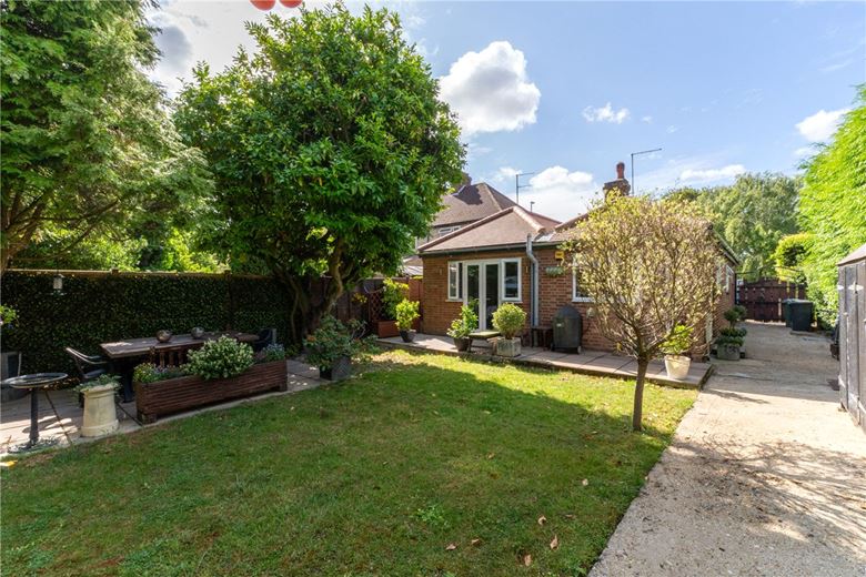 3 bedroom bungalow, Queen Ediths Way, Cambridge CB1 - Sold STC