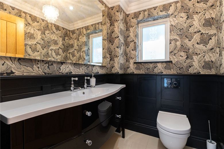 6 bedroom house, Rhee Meadows, Barrington CB22 - Sold STC