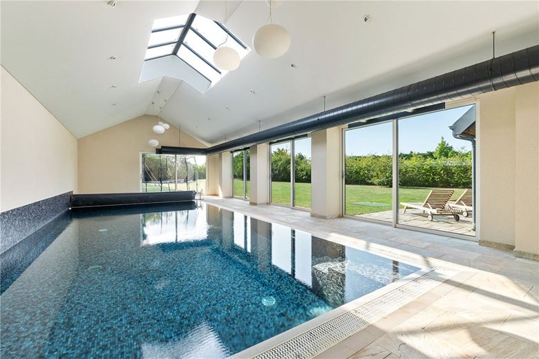 4 bedroom house, Mill Road, Over CB24 - Available