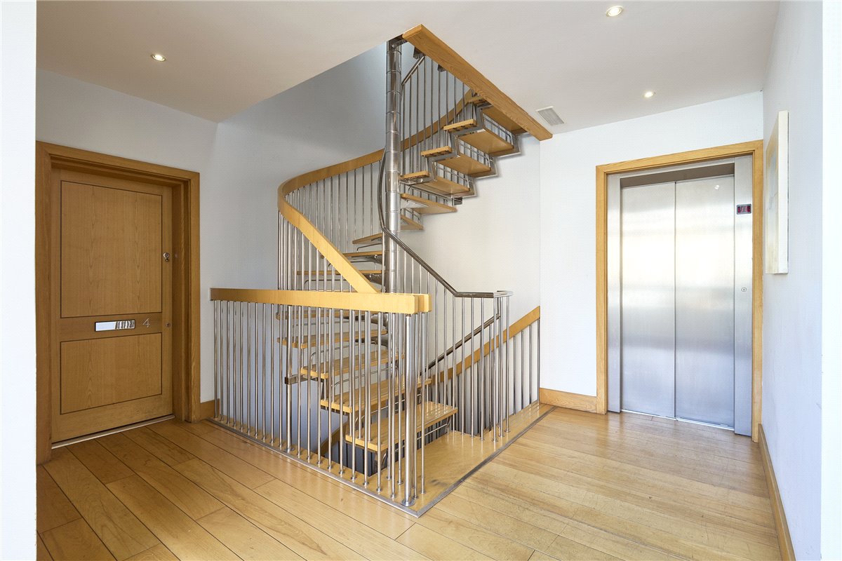 2 bedroom flat, Felbrigge House, 39 Hills Road CB2 - Sold