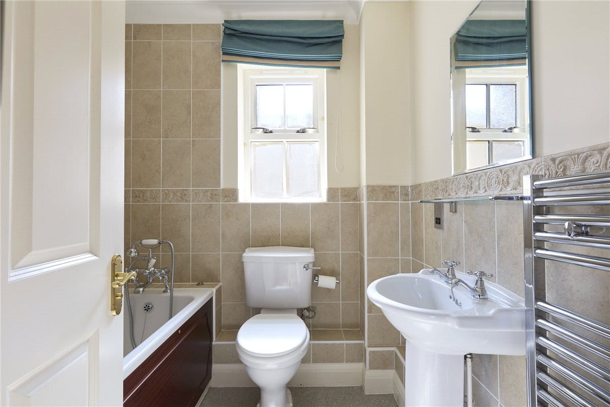 2 bedroom flat, Felbrigge House, 39 Hills Road CB2 - Sold