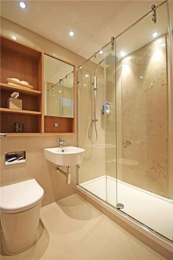 2 bedroom flat, Newton Court, Kingsley Walk CB5 - Available