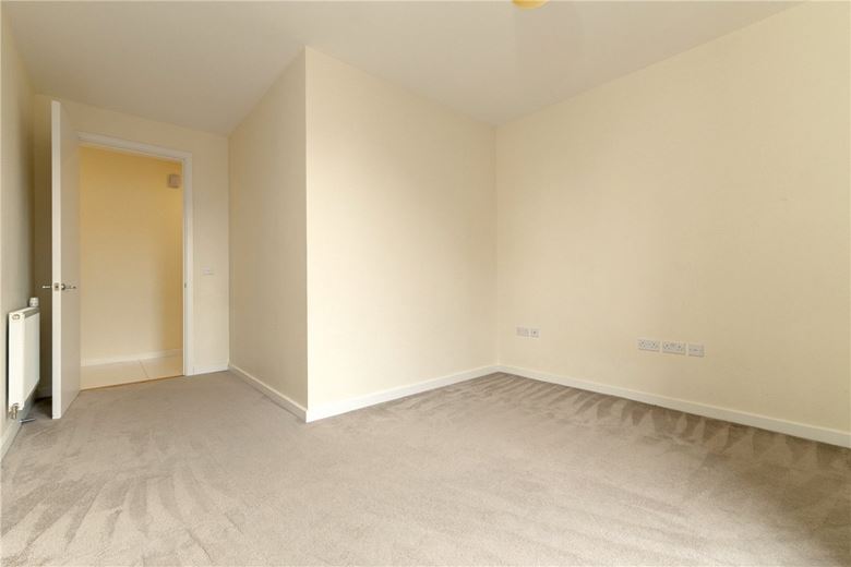 2 bedroom flat, Seekings Close, Trumpington CB2 - Sold
