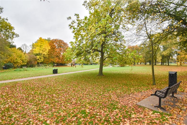 2 bedroom flat, Christ's Lane, Cambridge CB1 - Available