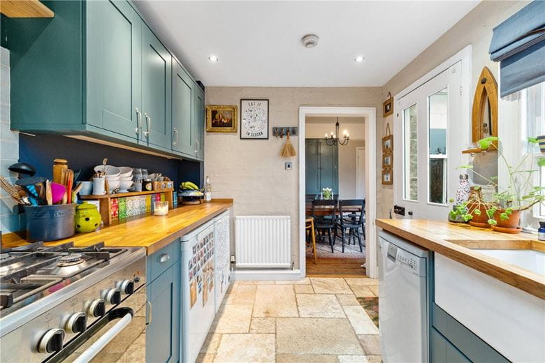 2 bedroom house, Selwyn Road, Cambridge CB3 - Sold