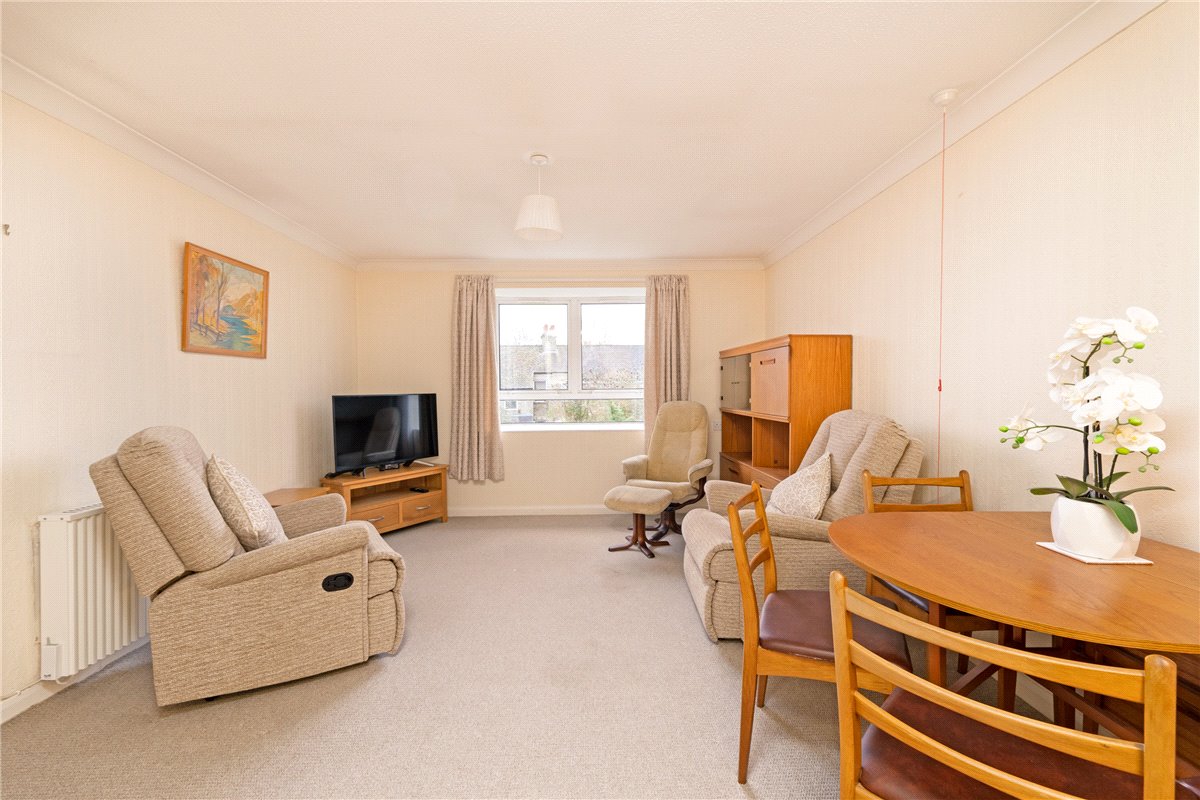 1 bedroom flat, Mill Road, Cambridge CB1 - Sold