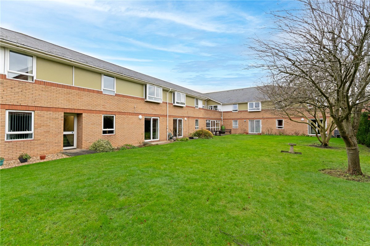 1 bedroom flat, Mill Road, Cambridge CB1 - Sold