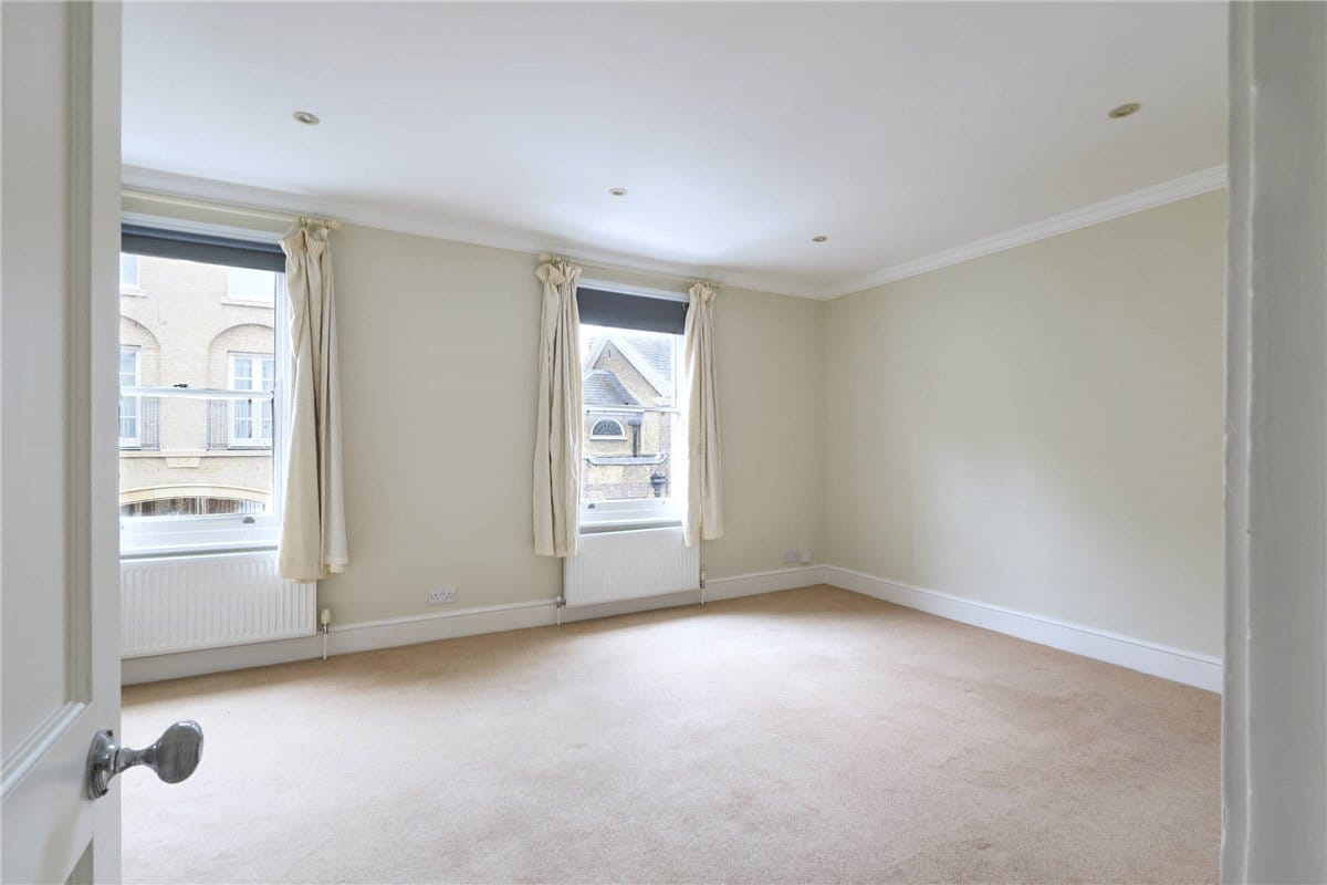 2 bedroom house, Victoria Street, Cambridge CB1 - Sold