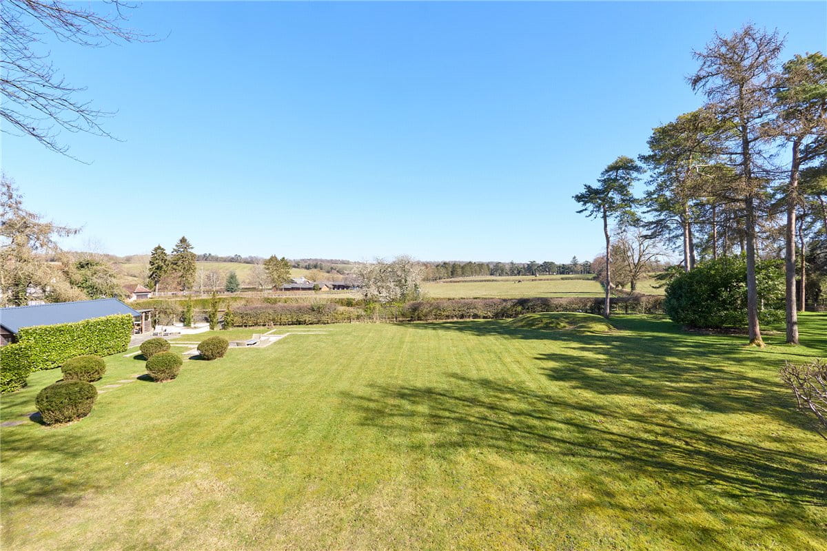 5 bedroom house, Centre Drive, Newmarket CB8 - Sold STC