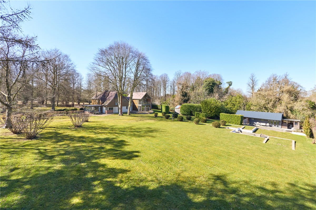 5 bedroom house, Centre Drive, Newmarket CB8 - Sold STC