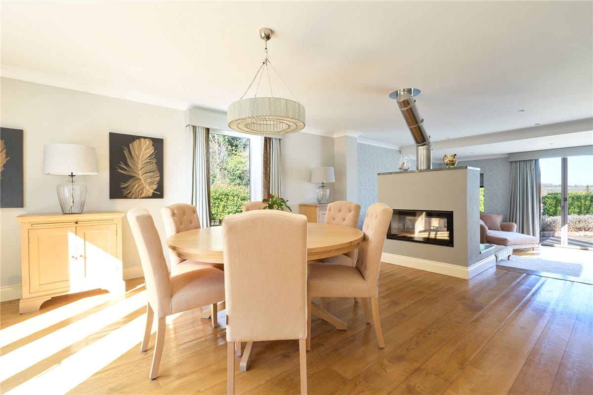 5 bedroom house, Centre Drive, Newmarket CB8 - Sold STC