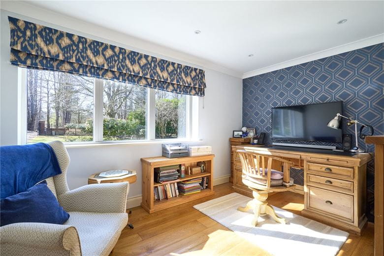 5 bedroom house, Centre Drive, Newmarket CB8 - Sold STC