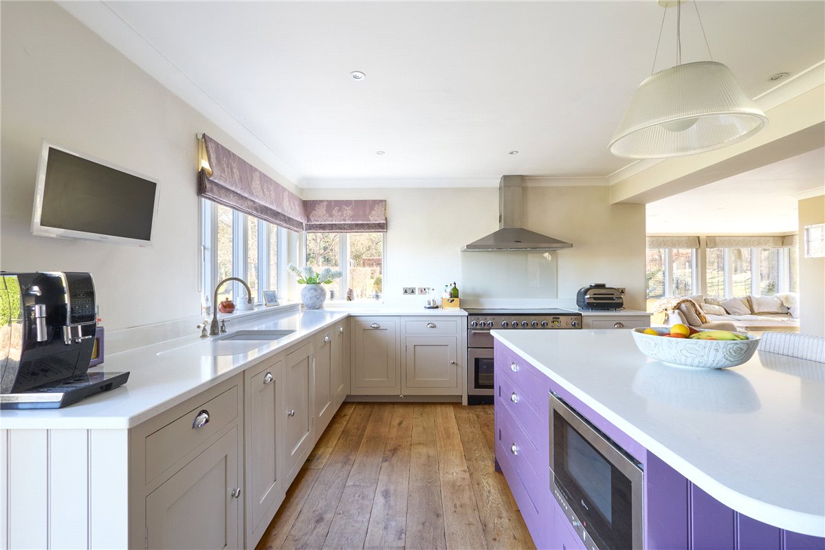 5 bedroom house, Centre Drive, Newmarket CB8 - Sold STC