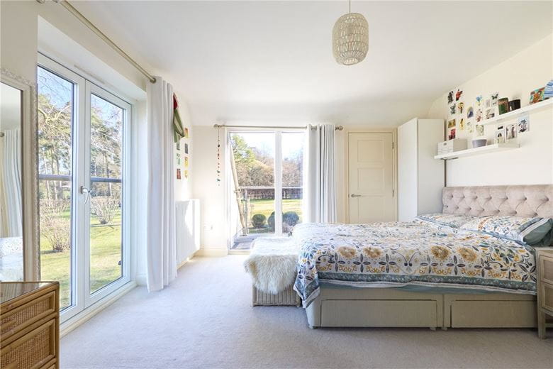 5 bedroom house, Centre Drive, Newmarket CB8 - Sold STC