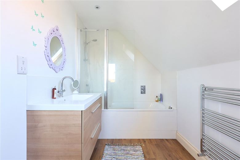 5 bedroom house, Centre Drive, Newmarket CB8 - Sold STC