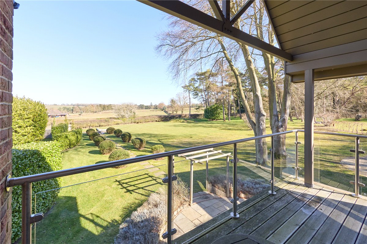 5 bedroom house, Centre Drive, Newmarket CB8 - Sold STC