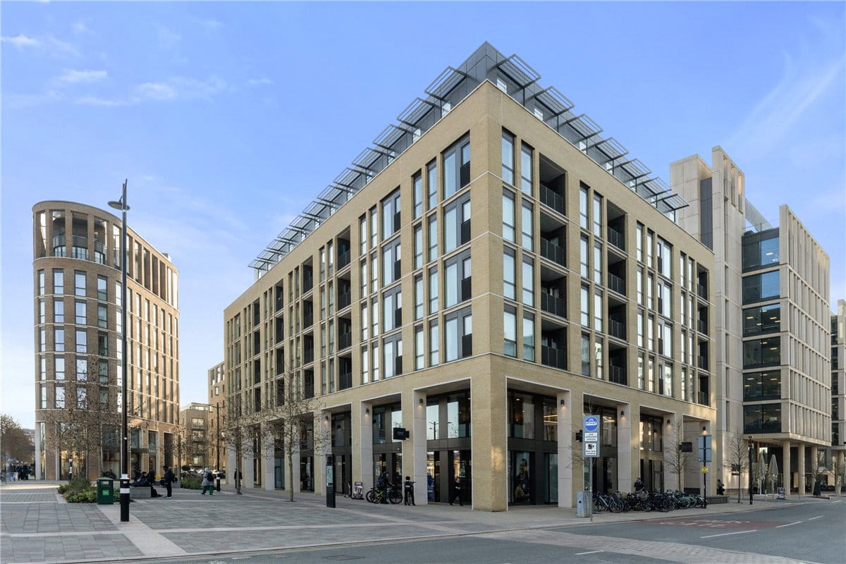 2 bedroom flat, Station Square, Cambridge CB1 - Sold