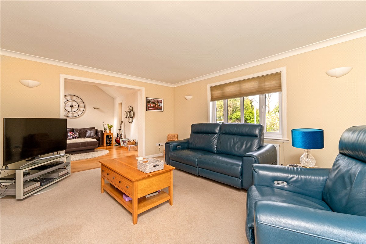 4 bedroom house, Willow Grove, Lode CB25 - Available