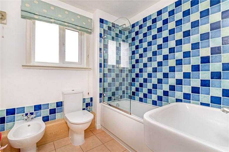 4 bedroom house, Willow Grove, Lode CB25 - Available