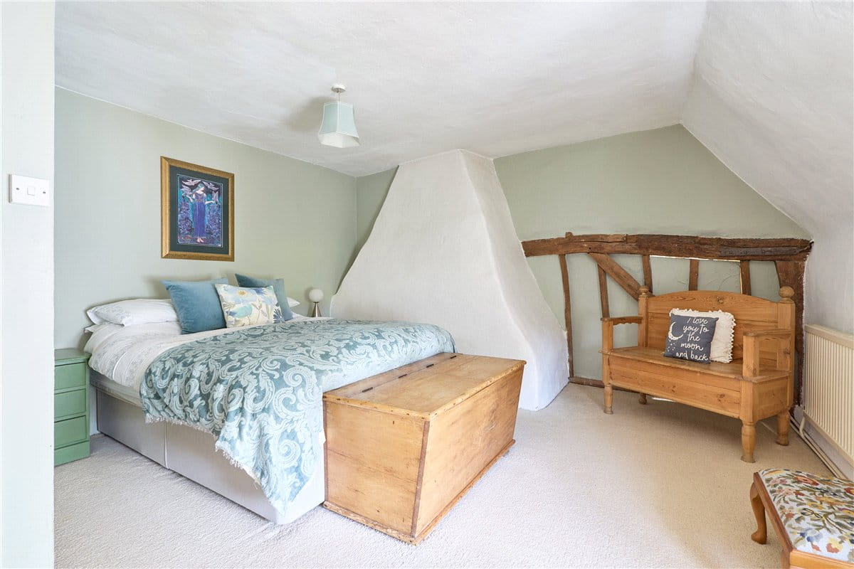 5 bedroom house, High Street, Melbourn SG8 - Available